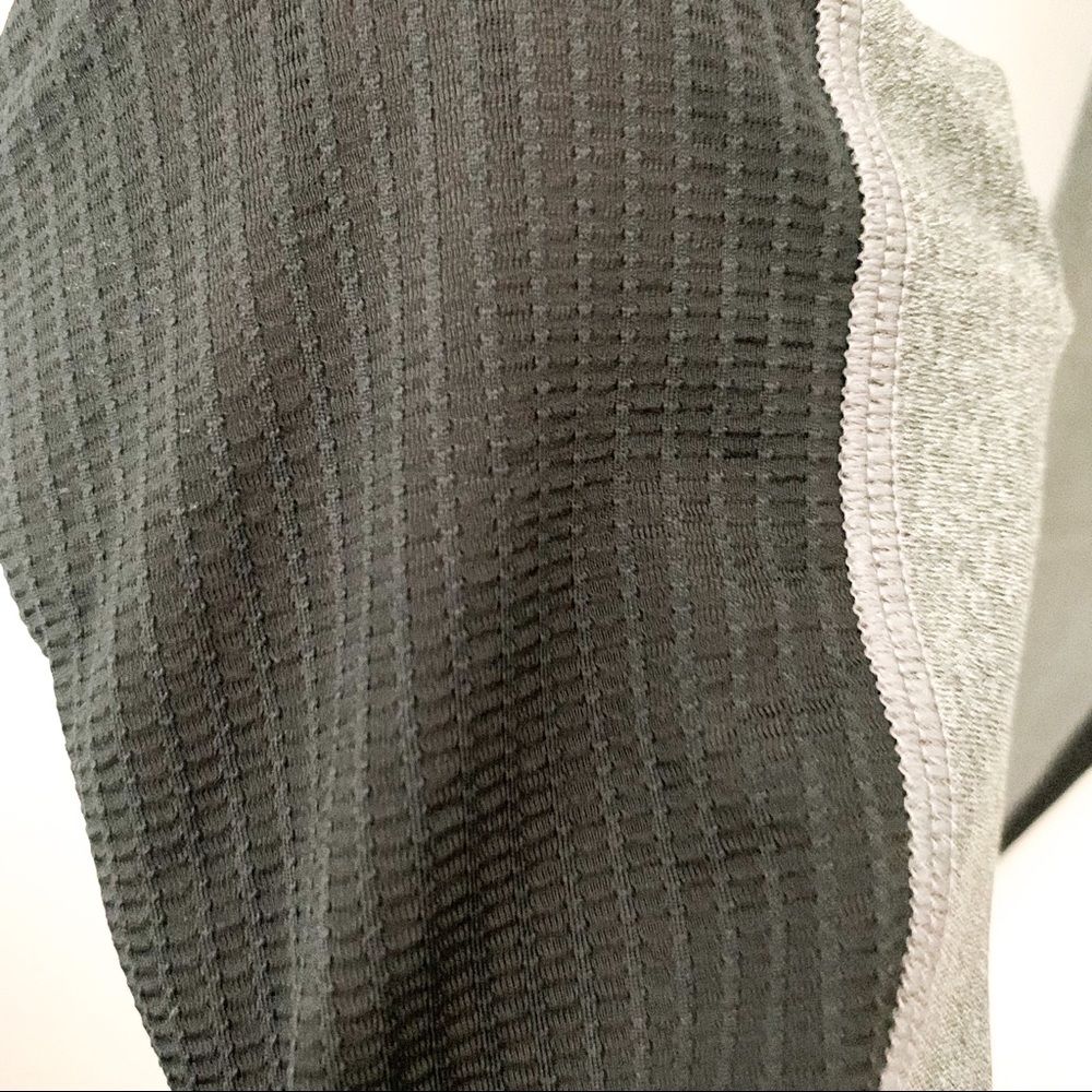 Under Armour Compression Colorblock Leggings - image 7